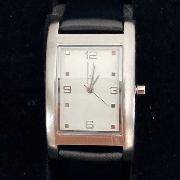 NWOT HDSB Ladies Watch - Picture 3 of 8